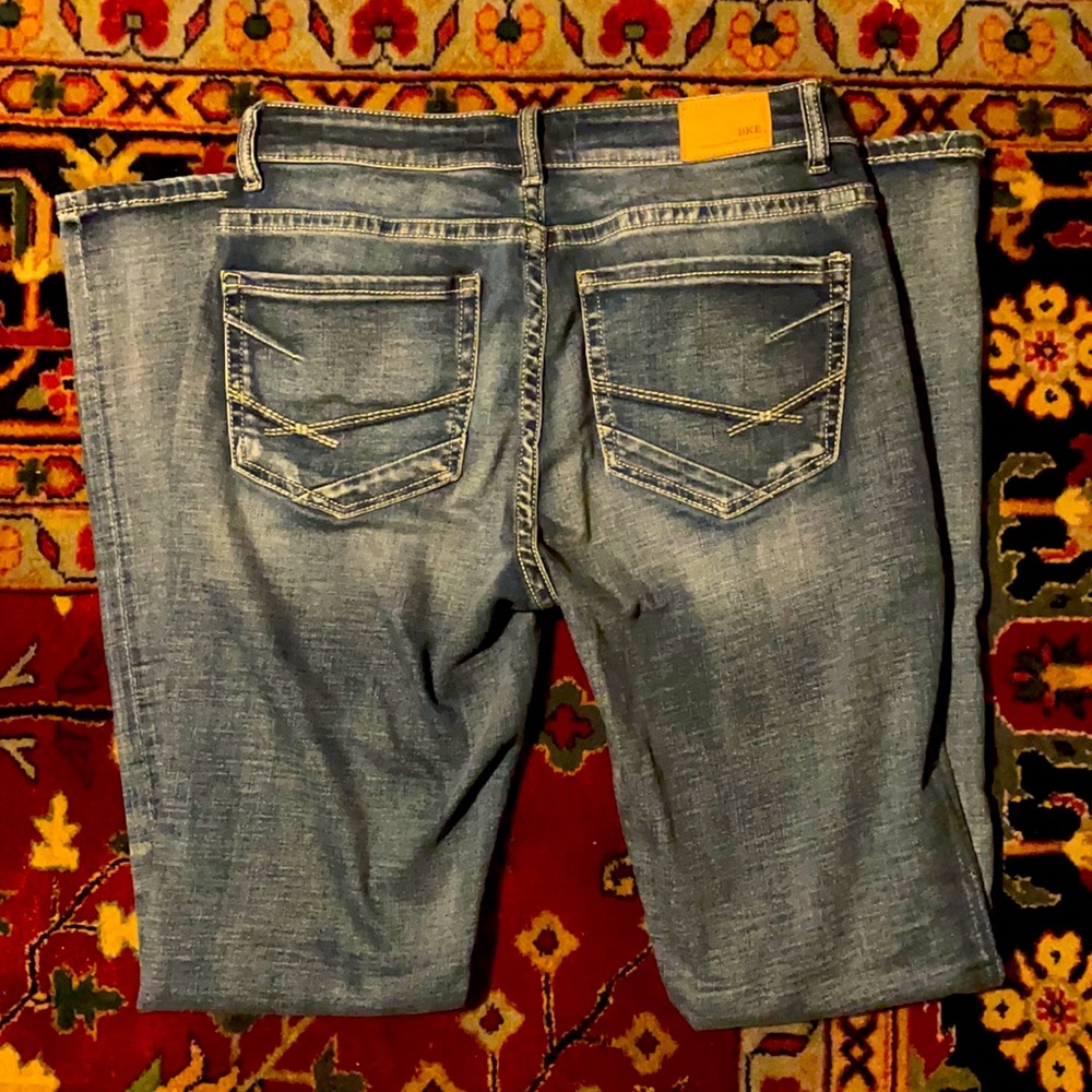 BKE Payton mid-rise. NWOT